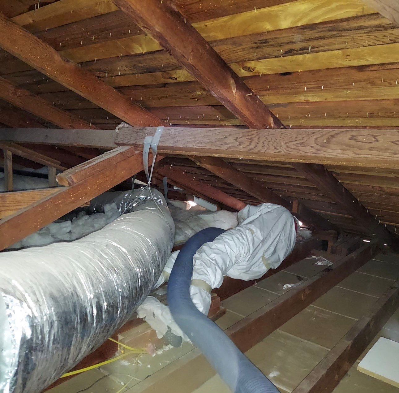 Attic cleaning service